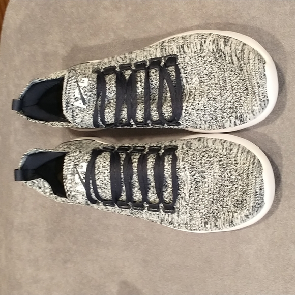 NEW APL TechLoom Wave Hybrid Running Shoe - Picture 3 of 5